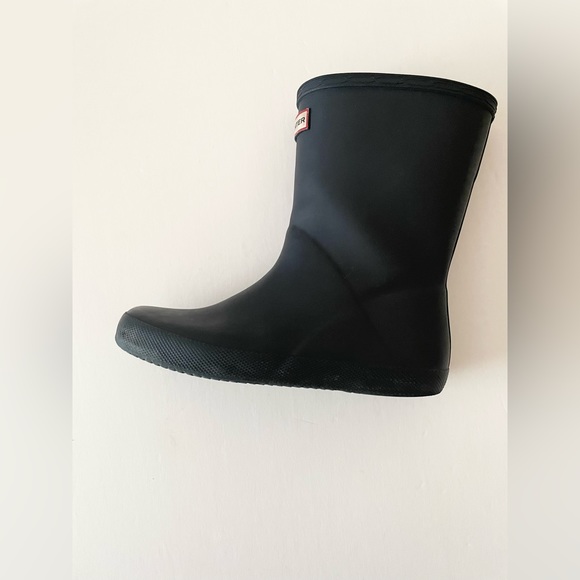 Kids Navy Hunter Boots - Picture 9 of 12